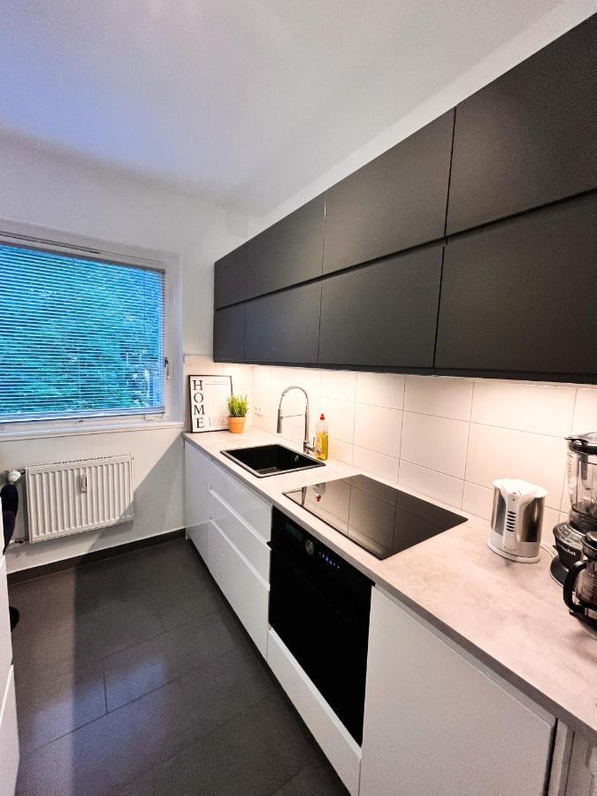 01 Bedroom In Mitte-Up To 5 People-Private Free Parking Berlin Exterior photo